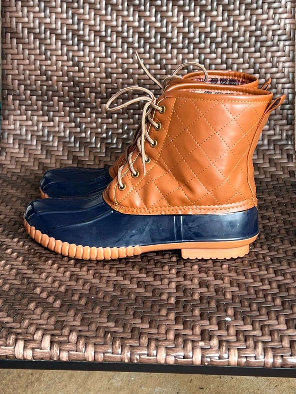 Quilted Winter Rubber Duck Boots Navy Tan Waterproof Flannel Lined Insulated 10
